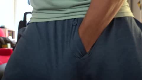 delicioso4u online show from 11.28.25