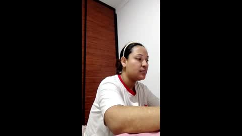 Sarah online show from 05.19.26