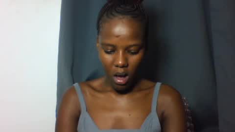 Snapshot of deliciousbabe01 chatting on 06.16.26 EVAH online show from 06.16.26