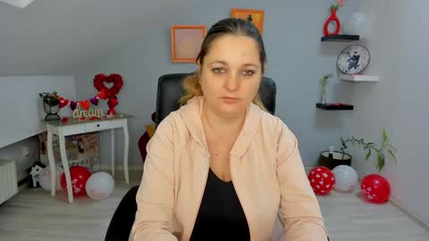 DeliciousLolly online show from 02.18.25