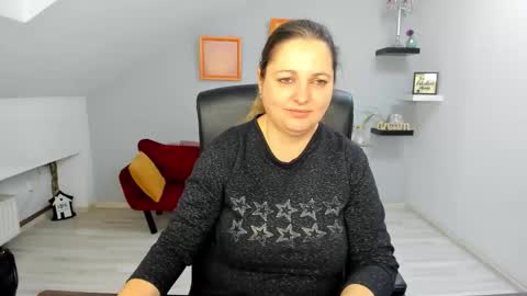 DeliciousLolly online show from 12.22.25