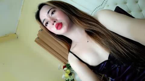 Snapshot of deliciously_sophie chatting on 04.20.26 Sophie online show from 04.20.26