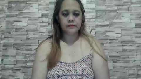 Snapshot of deliciousmel4u chatting on 05.18.26 mel online show from 05.18.26