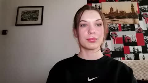 Snapshot of delightaurora chatting on 01.16.25 Aurora online show from 01.16.25