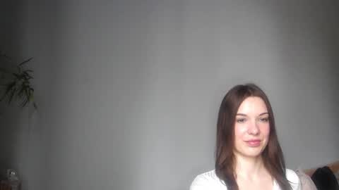 Snapshot of delightaurora chatting on 01.21.25 Aurora online show from 01.21.25