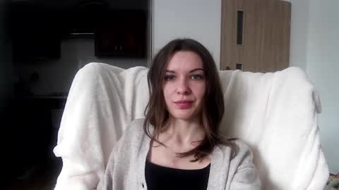 Snapshot of delightaurora chatting on 02.12.25 Aurora online show from 02.12.25