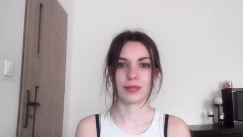 Snapshot of delightaurora chatting on 03.12.25 Aurora online show from 03.12.25