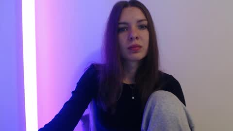 Snapshot of delightaurora chatting on 10.16.25 Aurora online show from 10.16.25