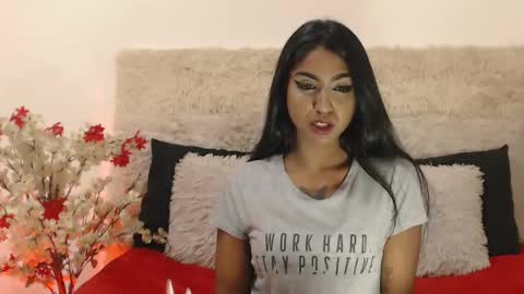 Snapshot of delilah_blazee chatting on 12.03.24 Delilah Blaze online show from 12.03.24
