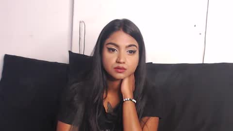 Snapshot of delilah_blazee chatting on 02.19.25 Delilah Blaze online show from 02.19.25