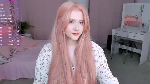 Delilah or Laila online show from 06.18.26