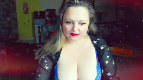 Snapshot of delinnia chatting on 01.29.25 Margo online show from 01.29.25