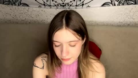 Sia online show from 12.21.25