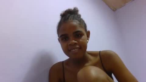 Snapshot of delphineee chatting on 03.09.26 delphine online show from 03.09.26