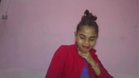 Snapshot of delphineee chatting on 05.23.26 delphine online show from 05.23.26