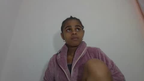 Snapshot of delphineee chatting on 06.01.26 delphine online show from 06.01.26