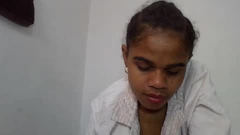 Snapshot of delphineee chatting on 06.21.26 delphine online show from 06.21.26