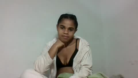 delphine online show from 08.01.26