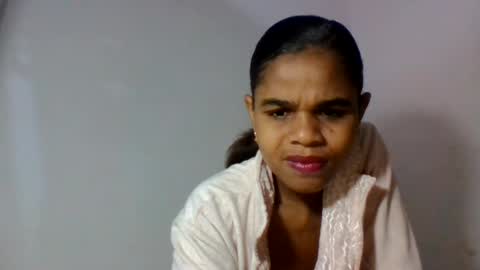 delphine online show from 08.07.26