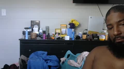 Snapshot of delta7012 chatting on 01.17.25 delta7012 online show from 01.17.25