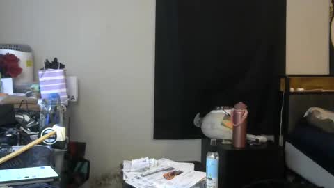 Snapshot of delta7012 chatting on 10.31.25 delta7012 online show from 10.31.25