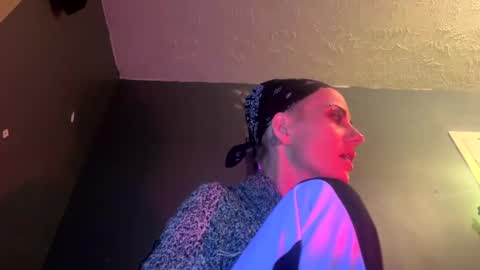 Snapshot of demetriemanon1133 chatting on 01.19.25 Demetriemanon online show from 01.19.25