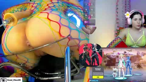 Snapshot of demi_chan chatting on 05.19.26 demiii online show from 05.19.26