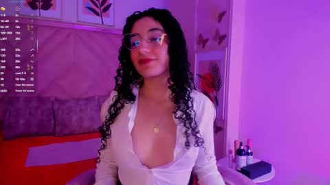 Snapshot of demijones_ chatting on 11.25.25 Demi online show from 11.25.25