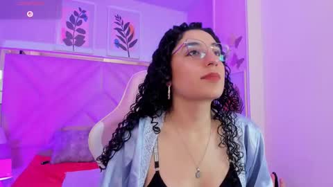 Snapshot of demijones_ chatting on 12.14.25 Demi online show from 12.14.25