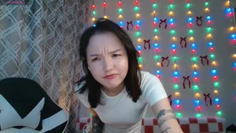 Snapshot of demiwildcat chatting on 12.18.25 Didi online show from 12.18.25