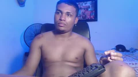 Snapshot of demol_latin chatting on 09.09.25 MASTER DAV online show from 09.09.25