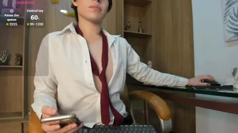   online show from 05.25.26