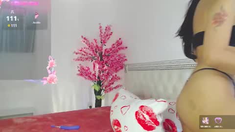 Snapshot of demonessssa chatting on 01.15.25 Lana online show from 01.15.25