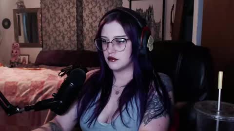 Demoness Mina online show from 10.12.25