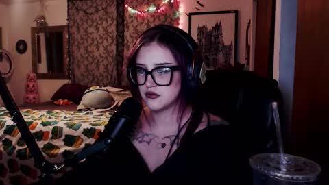 Demoness Mina online show from 11.01.25