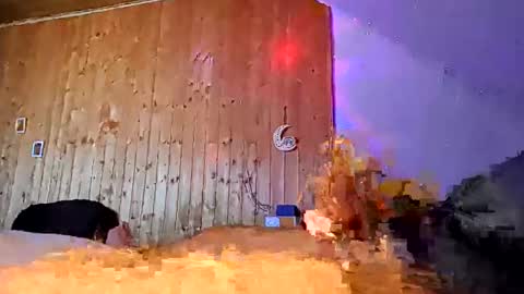 Snapshot of den2807 chatting on 03.18.26 den2807 online show from 03.18.26