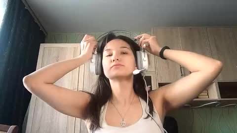 Deni online show from 03.18.26