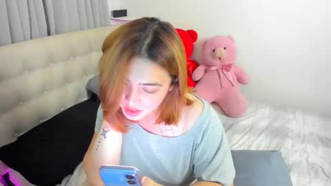 Snapshot of dencyleander chatting on 02.14.26 Demi online show from 02.14.26