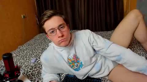 Deni online show from 03.21.26