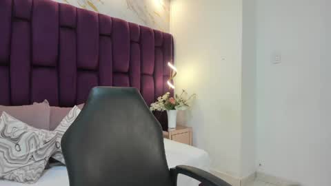 Denisse Khan online show from 05.01.26