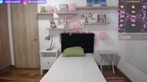    online show from 04.24.26