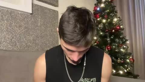 Snapshot of denlover chatting on 12.11.24 Den online show from 12.11.24