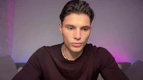 Snapshot of denlover chatting on 09.18.25 Den online show from 09.18.25