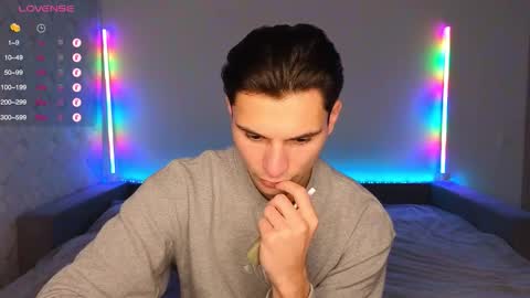 Snapshot of denlover chatting on 11.21.25 Den online show from 11.21.25