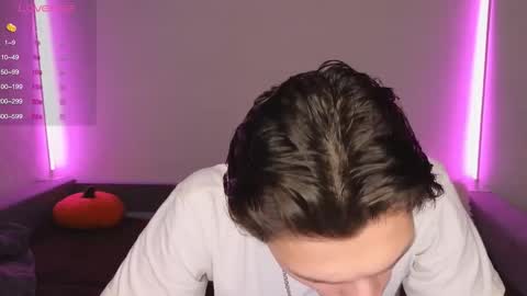 Snapshot of denlover chatting on 12.21.25 Den online show from 12.21.25