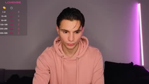 Snapshot of denlover chatting on 01.12.26 Den online show from 01.12.26