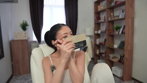 Mikky online show from 12.15.25