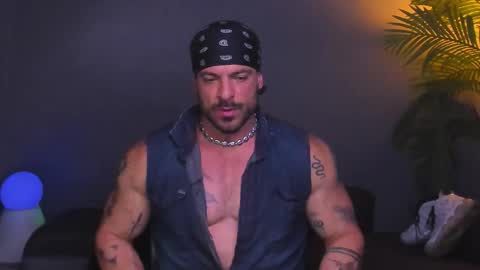 dennis_cox_ online show from 11.20.25