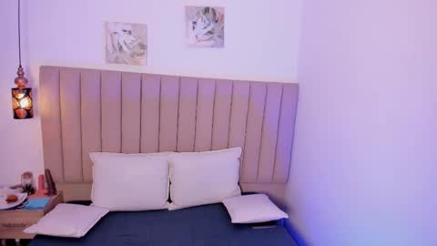 Denisse  online show from 02.28.26