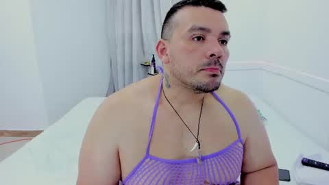 Snapshot of denny_scobar chatting on 06.20.26 denny scobar online show from 06.20.26